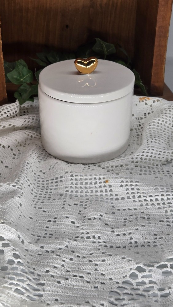 ceramic container w/ summer barns (26033]hand painted