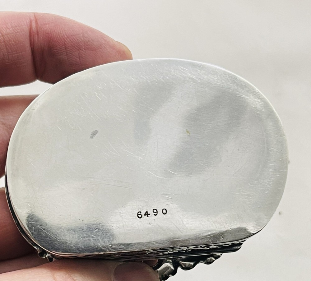 Antique Ornate Openwork Oval Form Box Sterling Silver William Comyns & Sons 1909