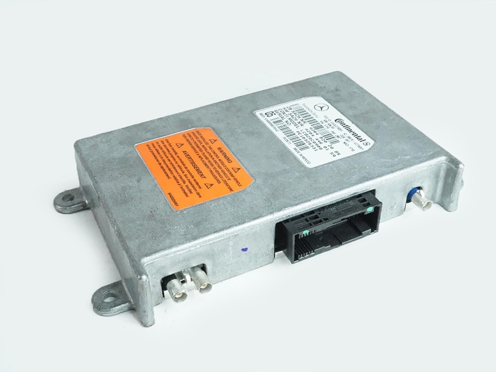 2010 - 2013 Mercedes Benz E Class W212 Voice Communication Computer Module