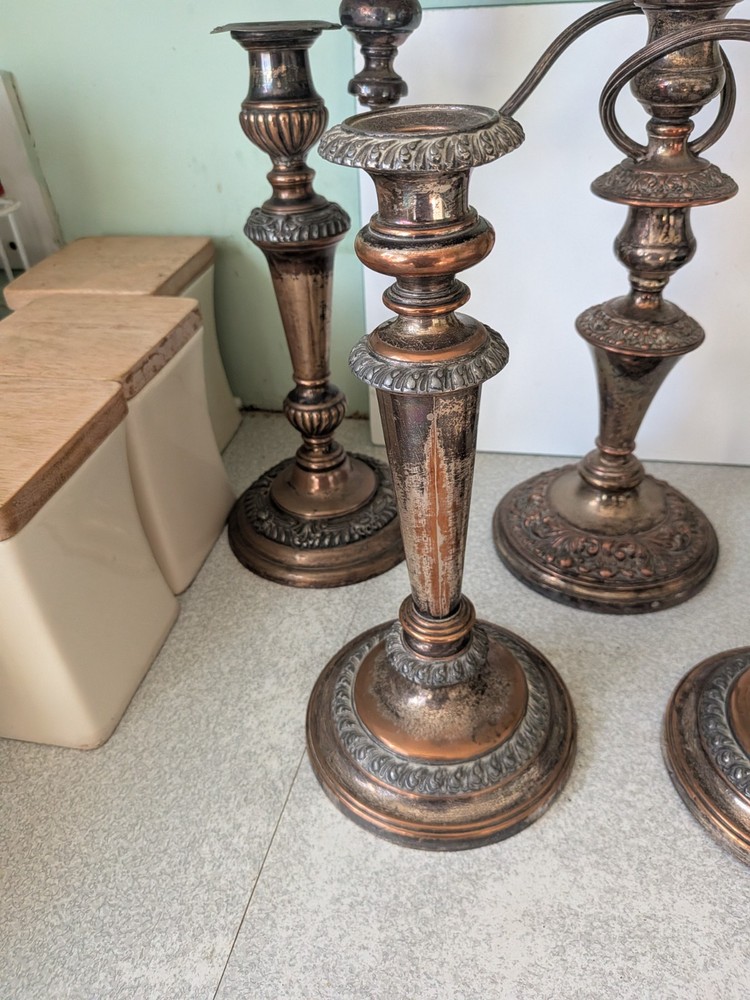 COLLECTION ANTIQUE SILVER PLATED ON COPPER CANDLESTICKS / CANDELABRA