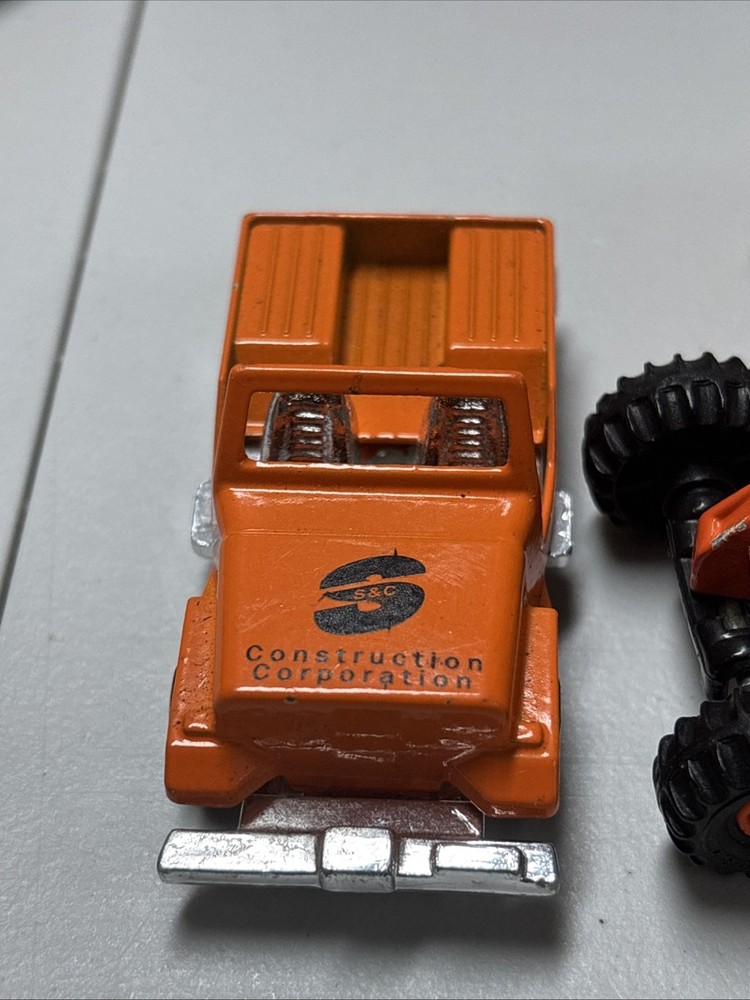 6 Construction Toy Vehicles ￼