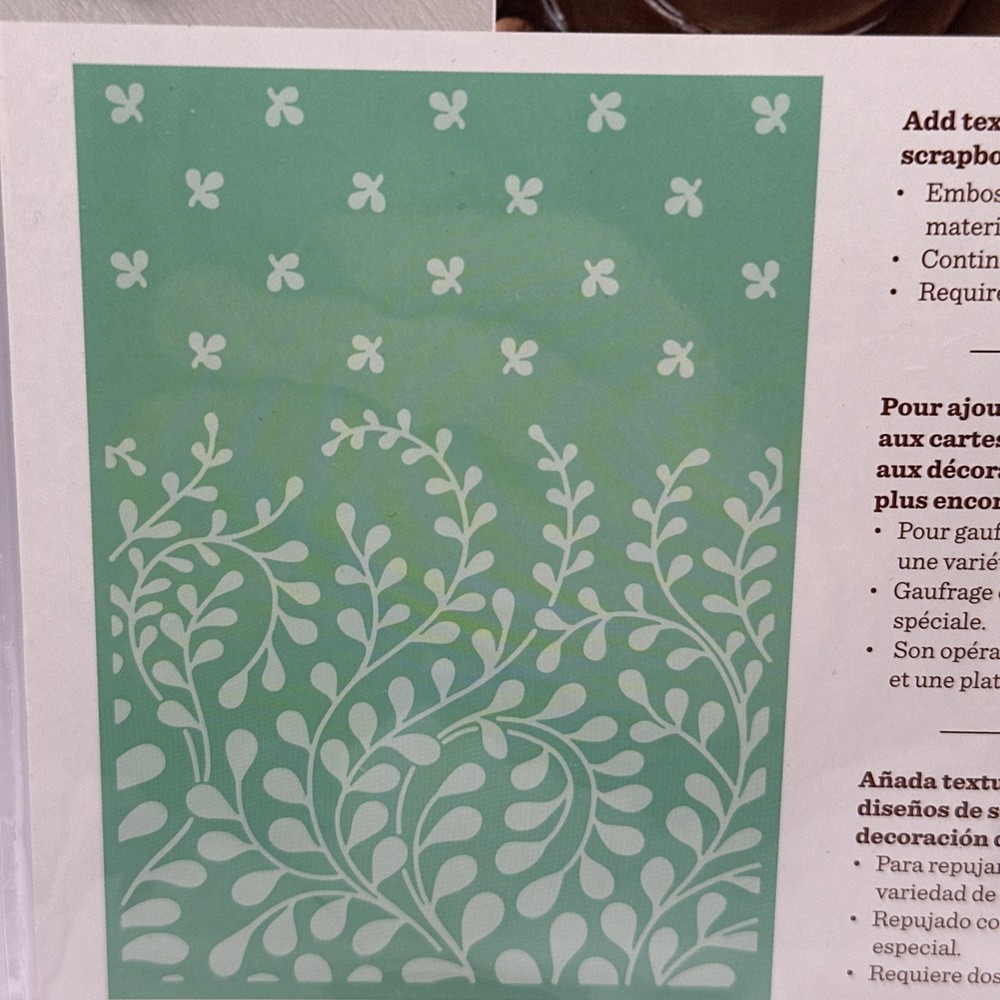 Anna Griffin Modern Vines Embossing Folder 5x7 cuttlebug embossing folder cricut