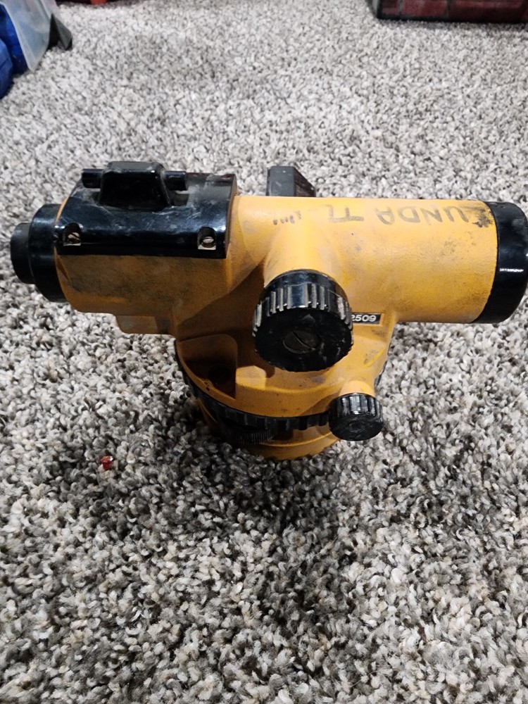 Northwest NAL-28 Automatic Level