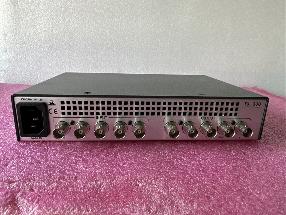 Extron PA 300 Peaking Amplifier
