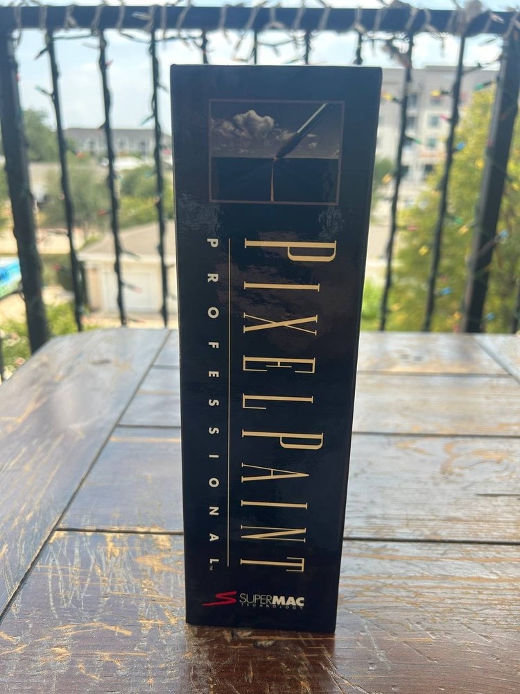 Vintage SUPERMAC PIXEL PAINT PROFESSIONAL GRAPHICS Software Apple Macintosh