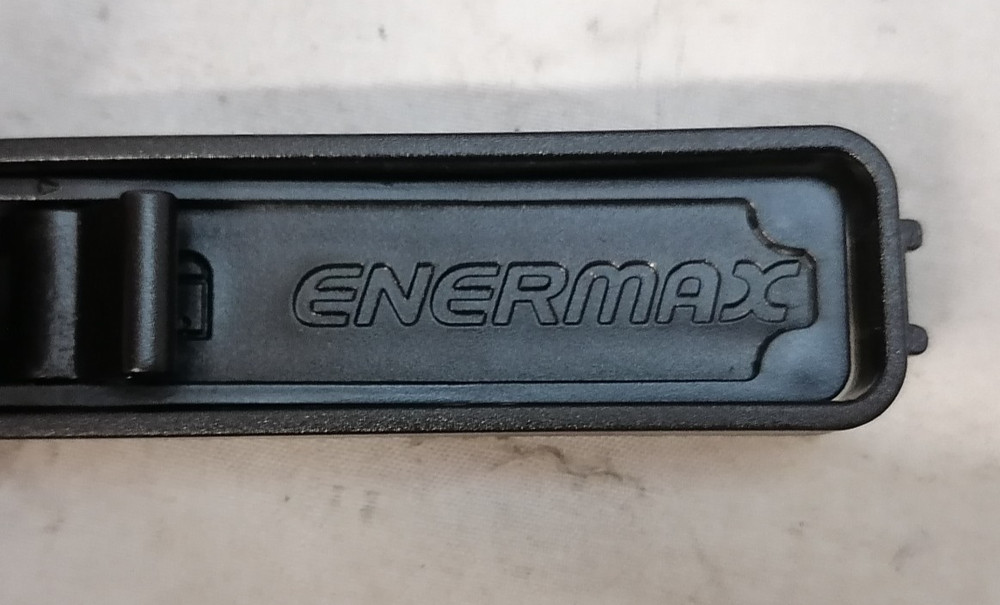 Enermax 5.25 DVD Drive Bay Mounting Bracket