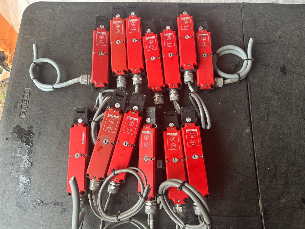EUCHNER TP4-4141A024M SAFETY SWITCH