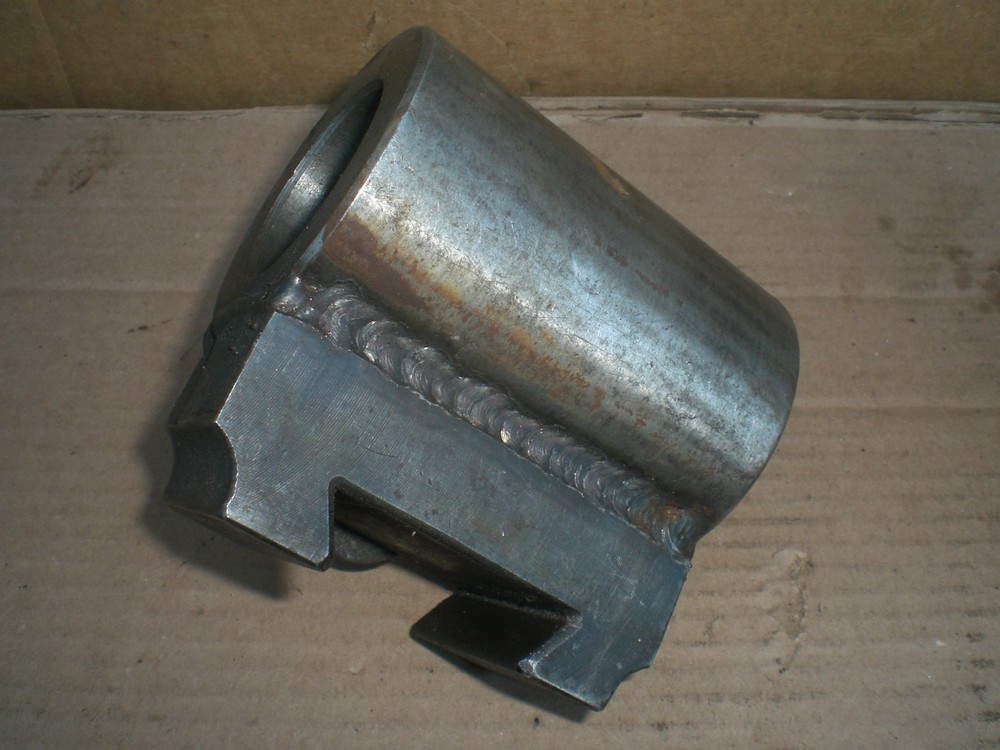 Genuine Aloris CXA tool post with 4 tool holders