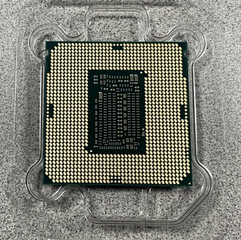 Intel-Core i7-9700 Octa-Core 3 GHz Desktop CPU Processor LGA 1151(i7 9700)
