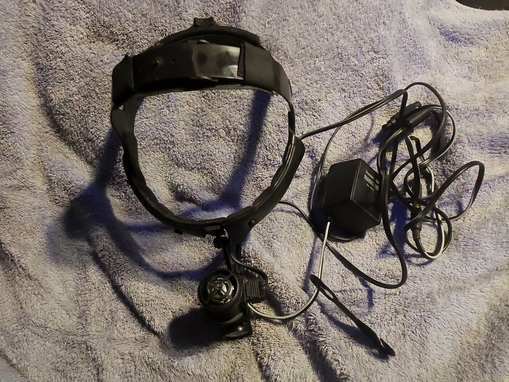 Centauri  Portable Halogen Headlight