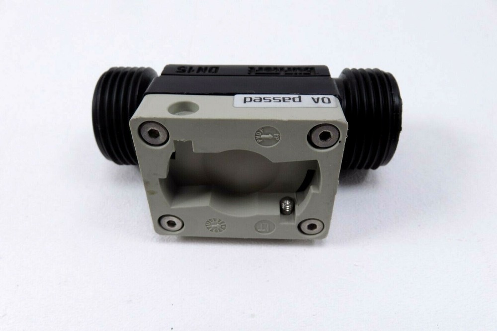 Burkert Flow S030 Flow Adapter Fitting