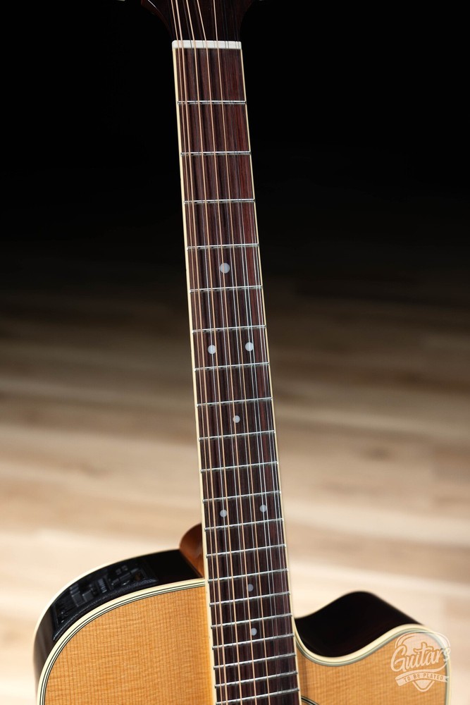 Takamine EF400SC TT 12-String Dreadnought Cutaway Guitar w/ Case – Natural