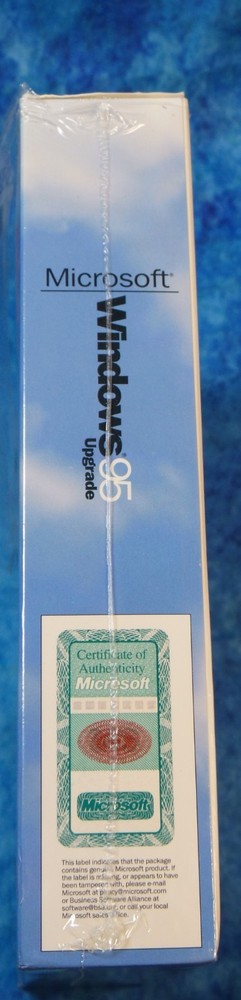 Microsoft Windows 95 Upgrade CD Box version w/ CD & Key & IE Starter Kit, AOL
