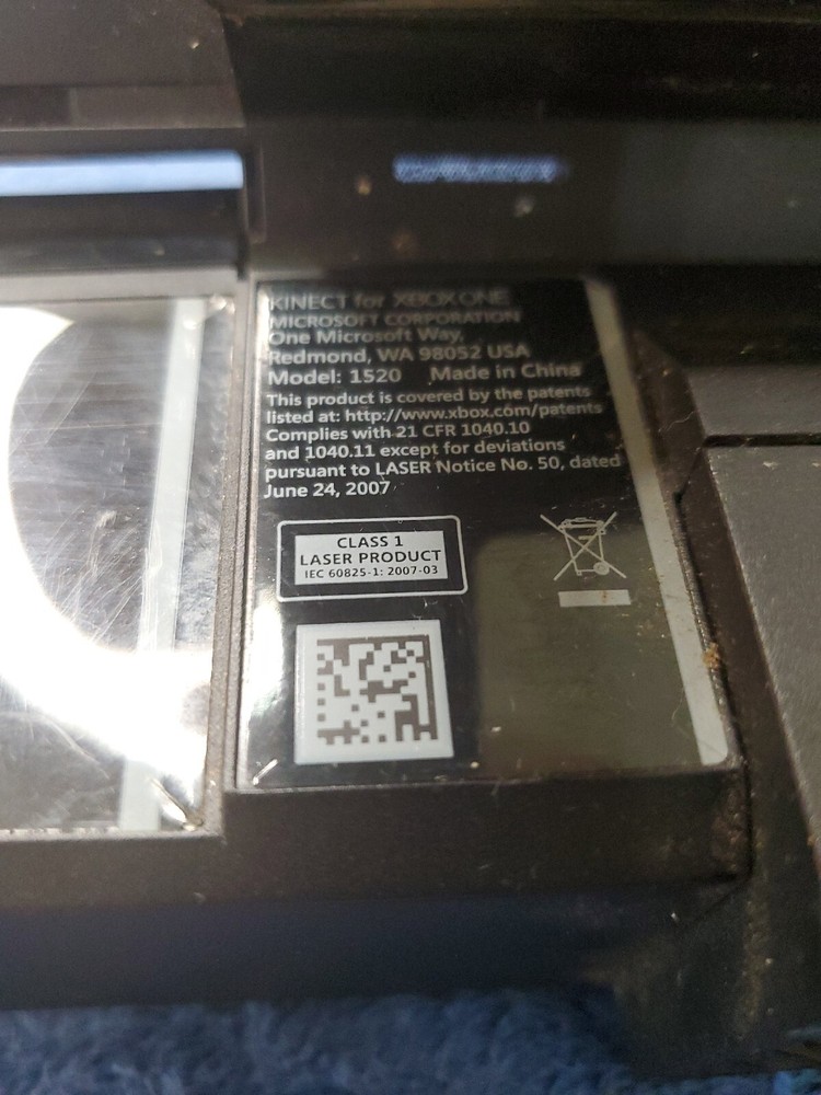 Microsoft Xbox One Kinect Camera Motion Sensor Bar Black MODEL 1520 OEM