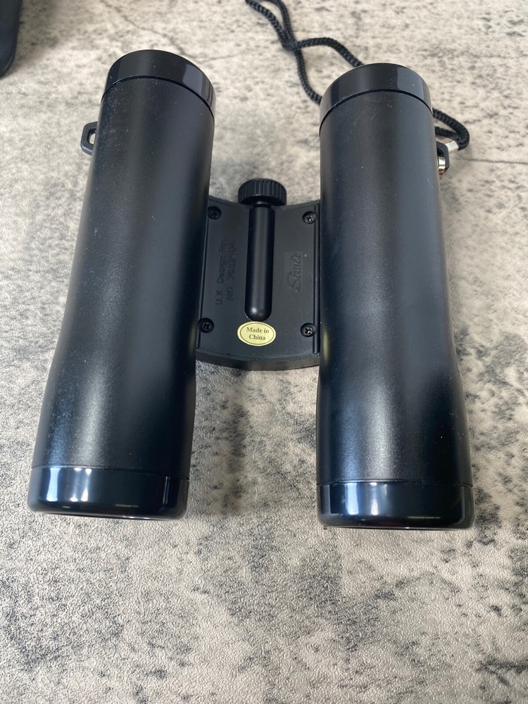 Source-Binoculars By Readers Digest W/ Case