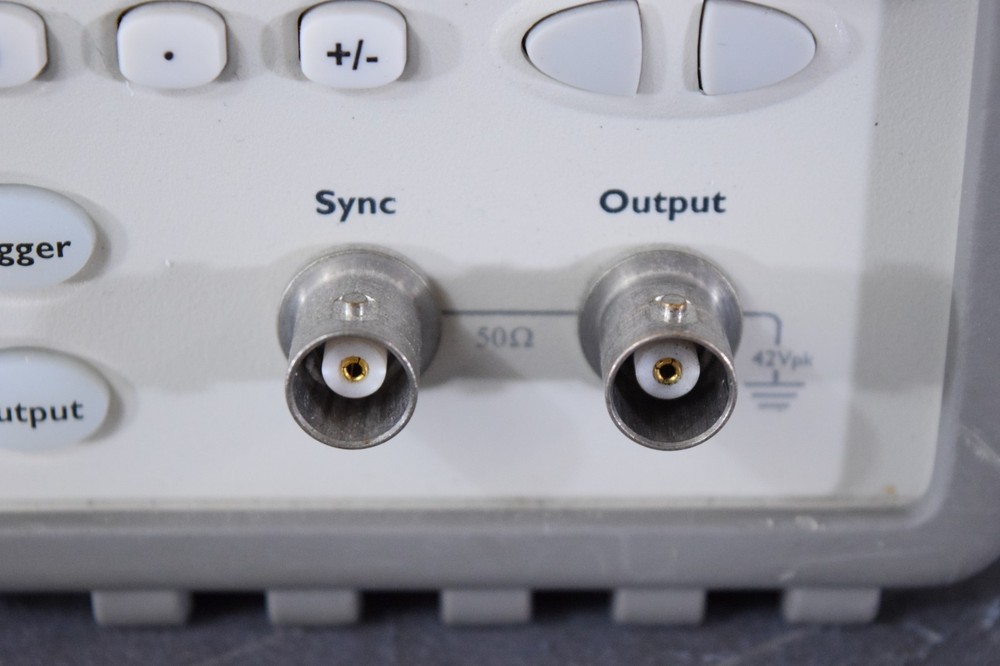 Agilent 33250A Function / Arbitrary Waveform Generator, 80 MHz