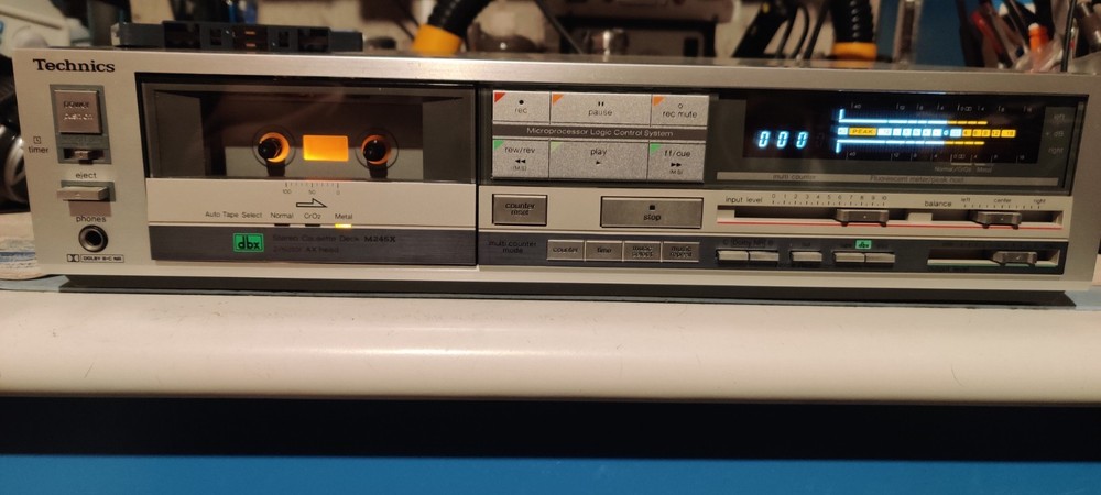 Vintage Cassette Deck Technics tested working.