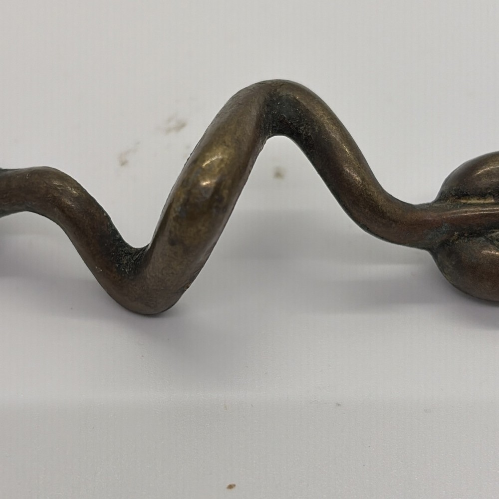 Vtg Brass Single Drawer Pull Leaf Design (11)