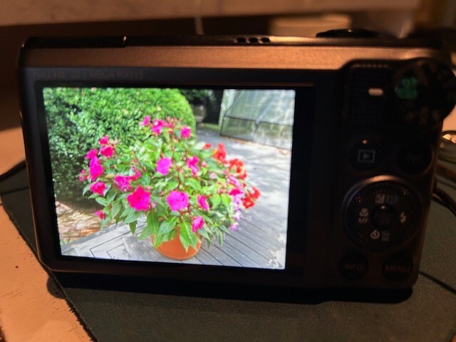 Canon Powershot SX720 HS 40X zoom camera Fully Tested