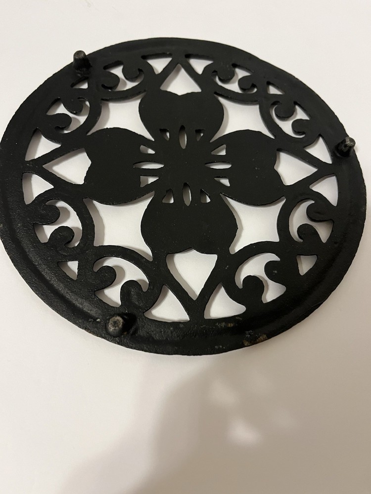 Cast Iron Trivet Four Leaf Clover With Scrolls
