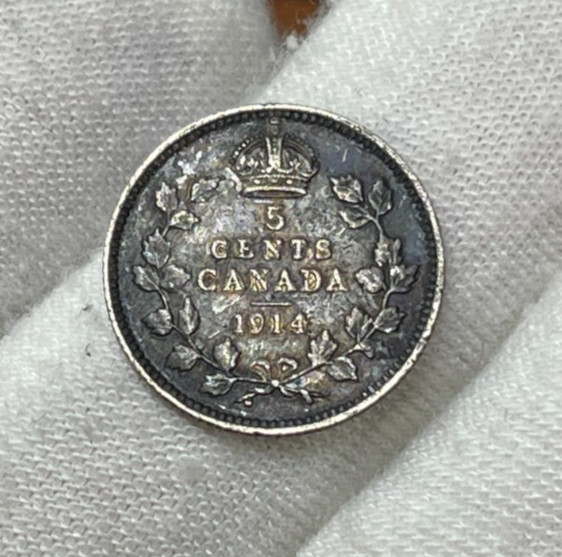 1914 Canada 5 Cents Silver Coin