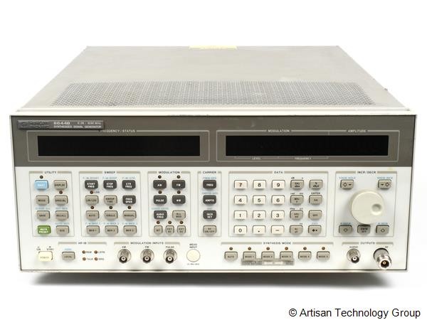 HP 8644B Synthesized Signal Generator