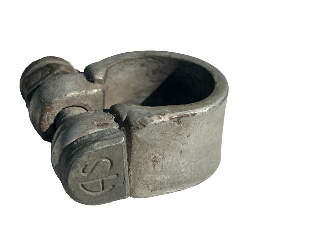 VINTAGE SCHWINN 'AS' SCRIPT SEAT POST CLAMP