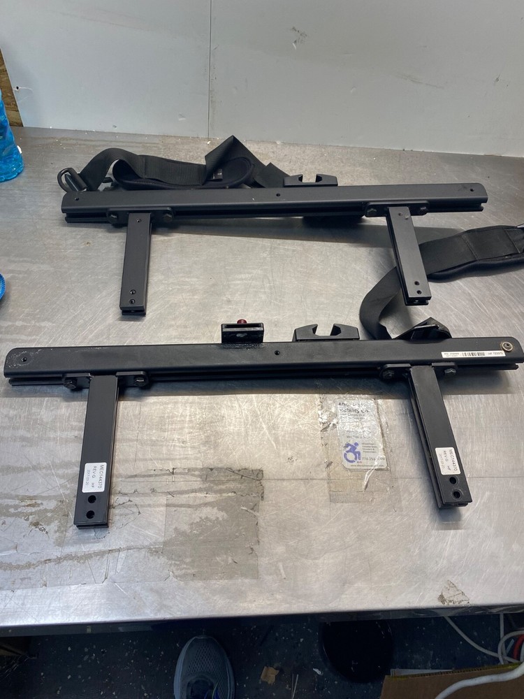 Quantum hd seatbelt with brackets (A1)