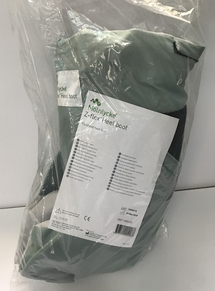 Molnlycke 1400123 Z-Flex Fluidized Heel Boot - Pair