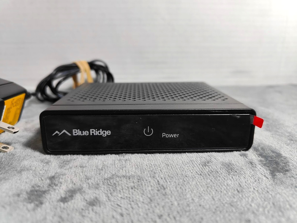 Evolution/Blue Ridge Digital HD Box MODEL DMS2004UHD W/ AC Adapter Tested