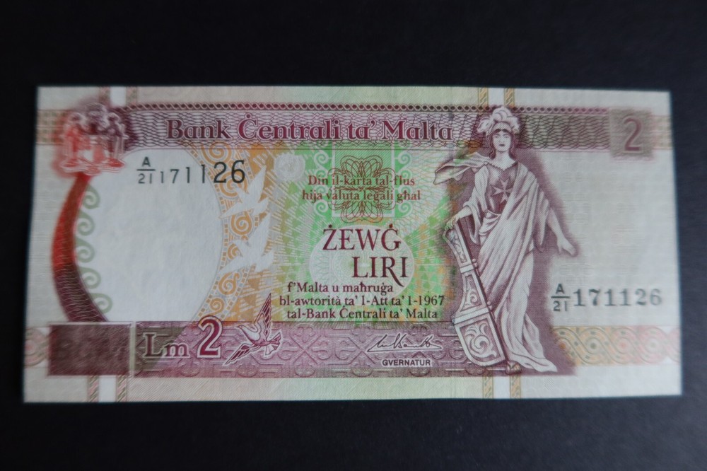 MALTA 1994 ISSUE, 2 LIRI, P45, UNCIRCULATED