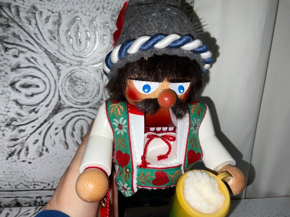 Steinbach Chubby Octoberfest Fan Beer Drinker German Nutcracker - S1353