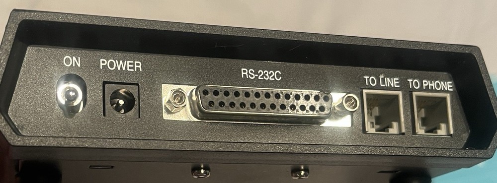 Identity External Modem ID2400E 2400 Bps w/Cords & Manual