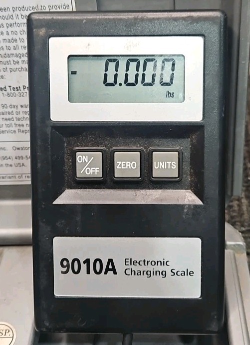 TIF 9010A Single Electronic Scale with Case - READ