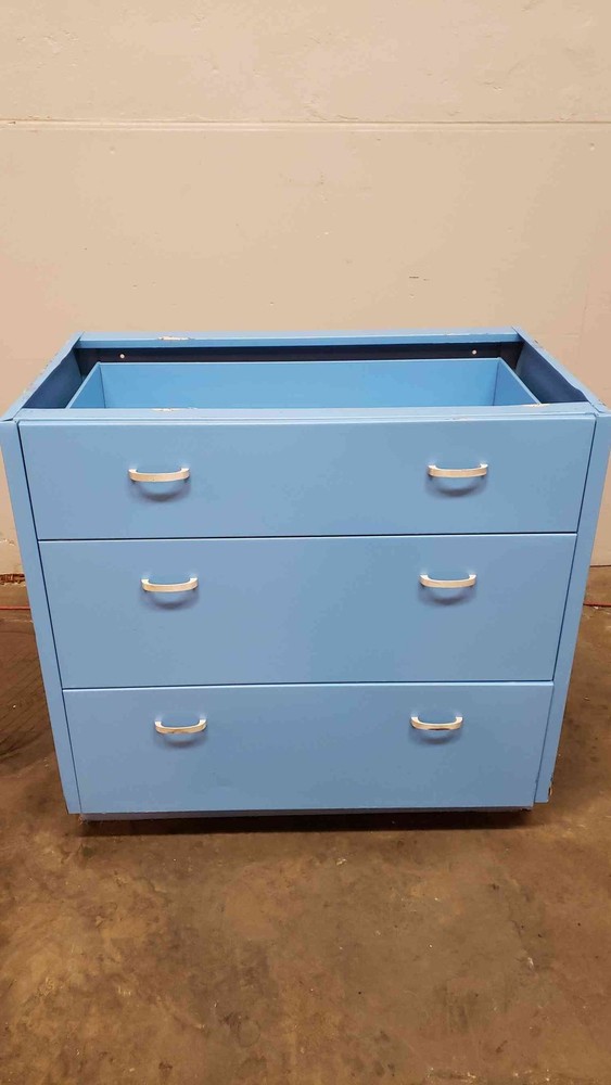 Blue 3' Duralab Casework W/ 3 Drawers(100788)