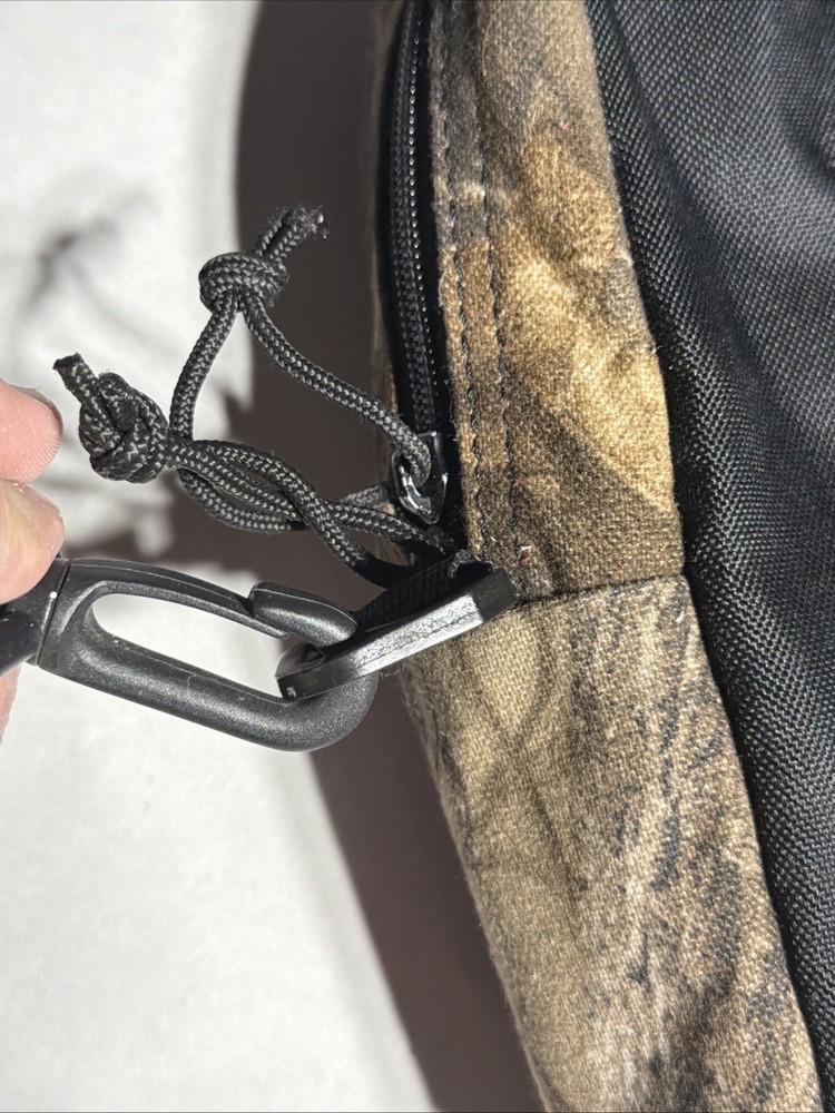 Real tree field line Camo Bag With Shoulder Strap