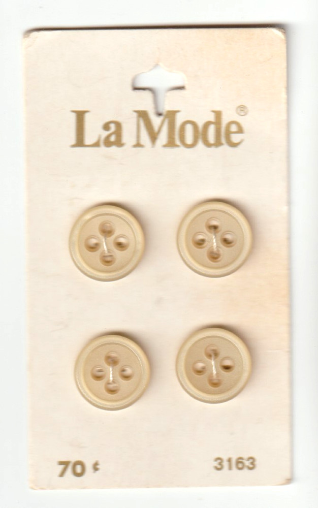 La Mode Buttons #3163 Tan Size 15mm (5/8")