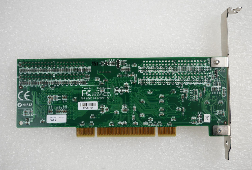 3Ware 700-0127-01 D Escalade PCIe to IDE Raid Controller Card