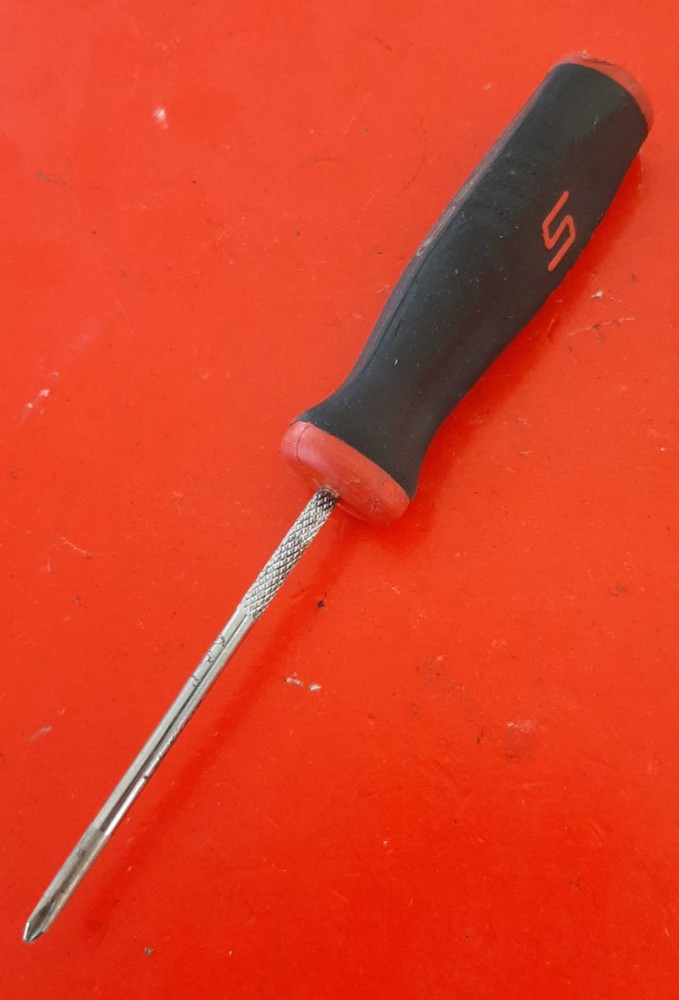 Snap-on Tools SGDP300A #0 Phillips Screwdriver Red Soft Grip Handle Engraved