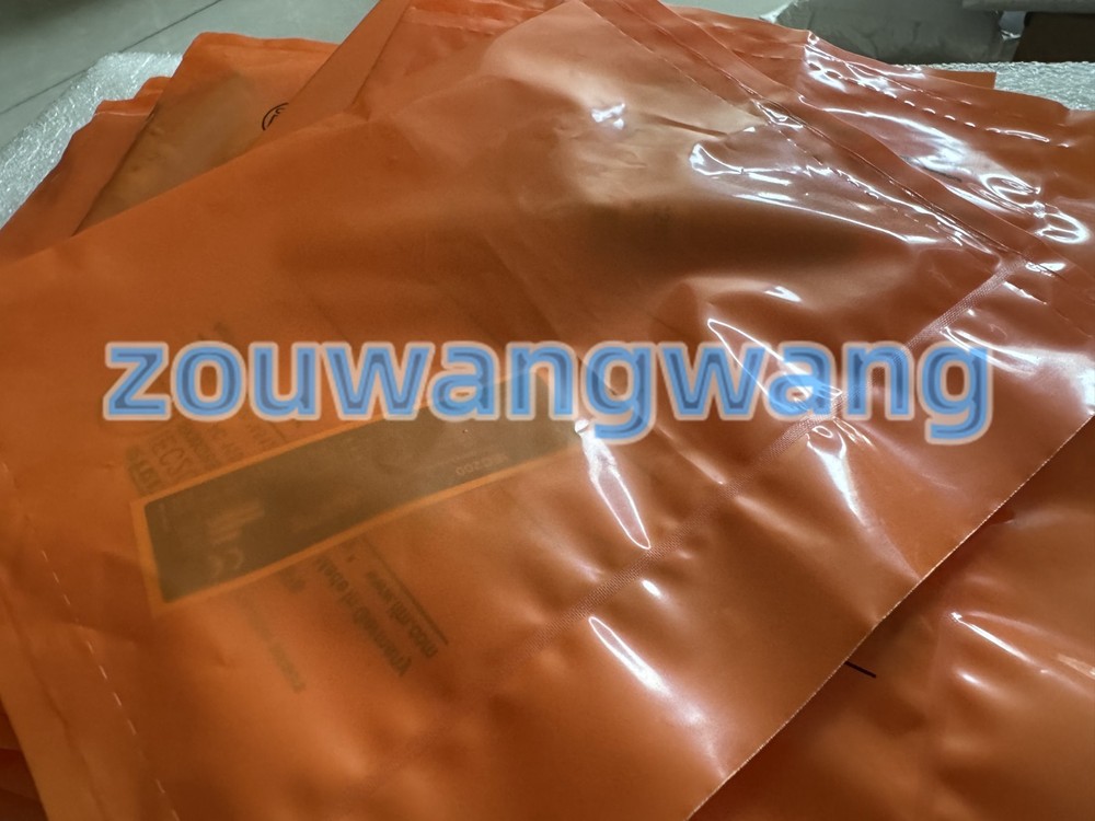 1PCS New IFM IEC200 IEK3002BBPKG/AM/US-104-DPS Sensor&Proximity Switch