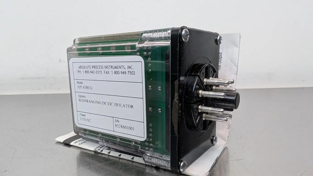 Absolute Process Instruments API 4380 G Wide Ranging DC/DC Isolator 115VAC