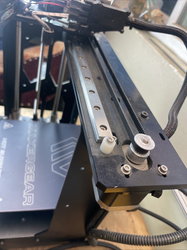 MakerGear M2 Rev. E 3D Printer