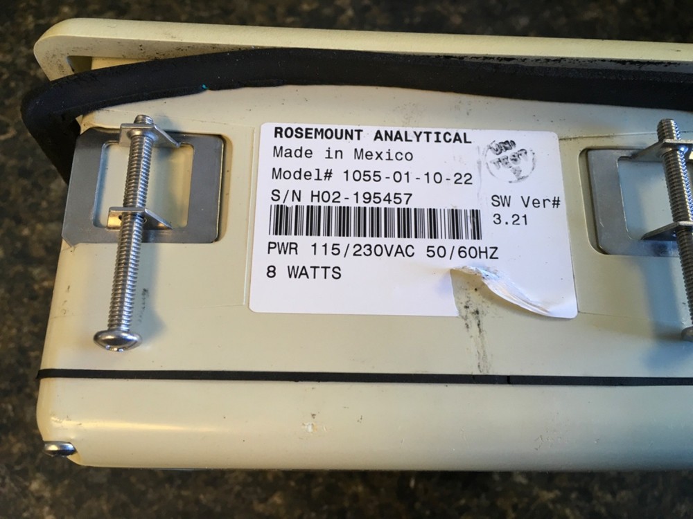 Rosemount Analytical 1055-01-10-22 Conductivity Analyzer (KB)