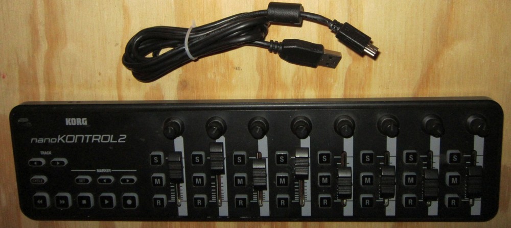 Korg nanoKONTROL2 Slim-Line MIDI Controller