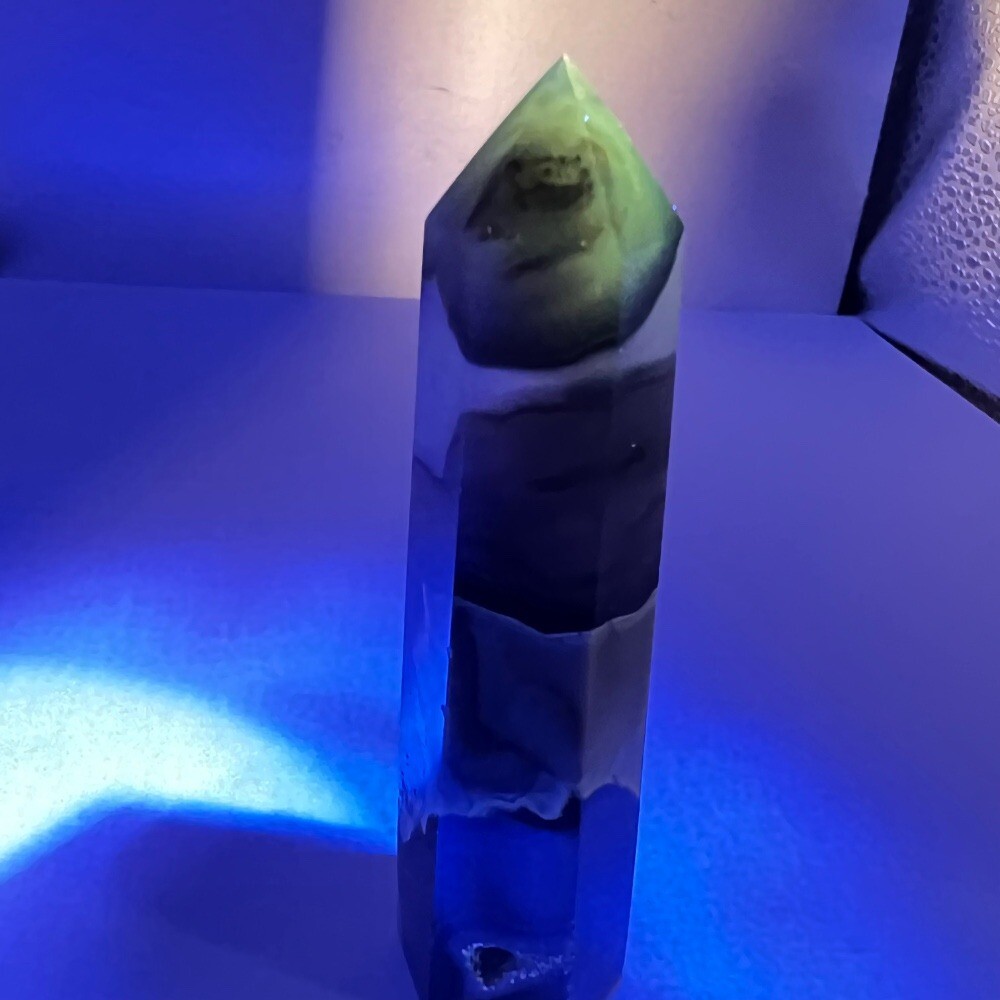 Volcano Agate Tower UV Reactive (#1)
