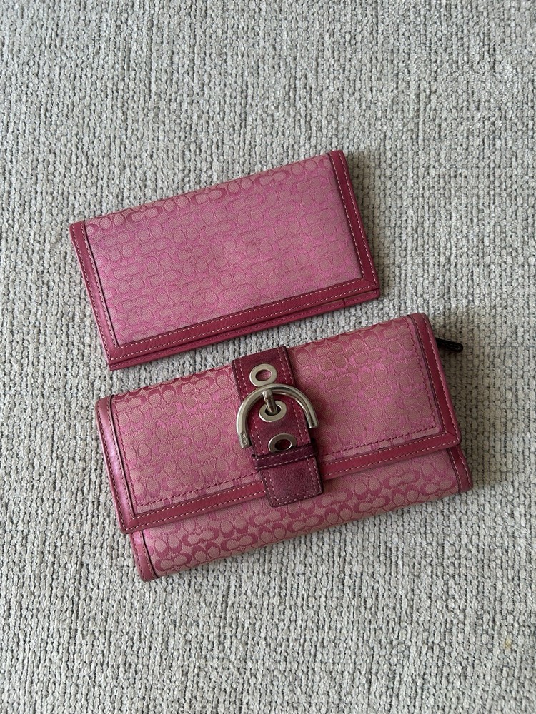 Coach Pink Soho Wallet