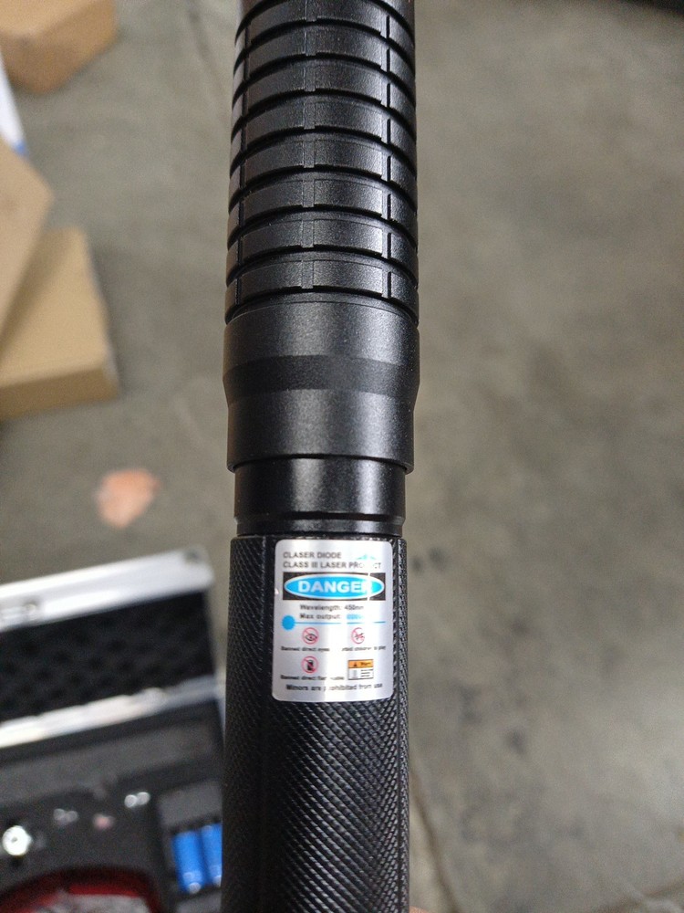 1MW Adjustable Focus 450nm Blue Laser Pointer Light Flashlights