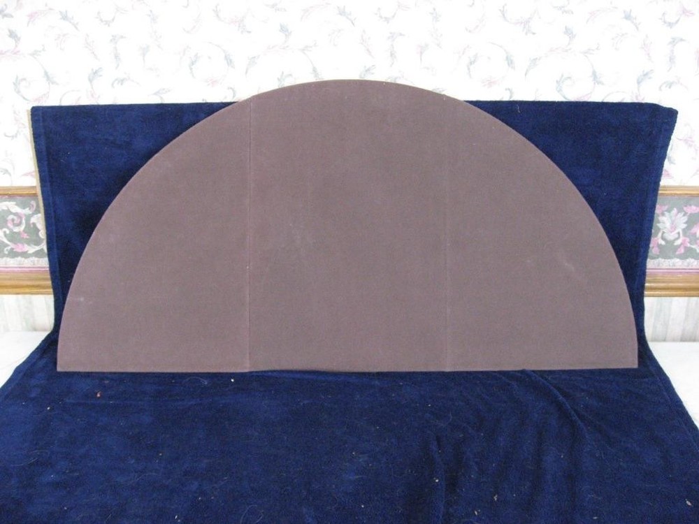 Broyhill Brasilia Round Dining Table Protector Pad