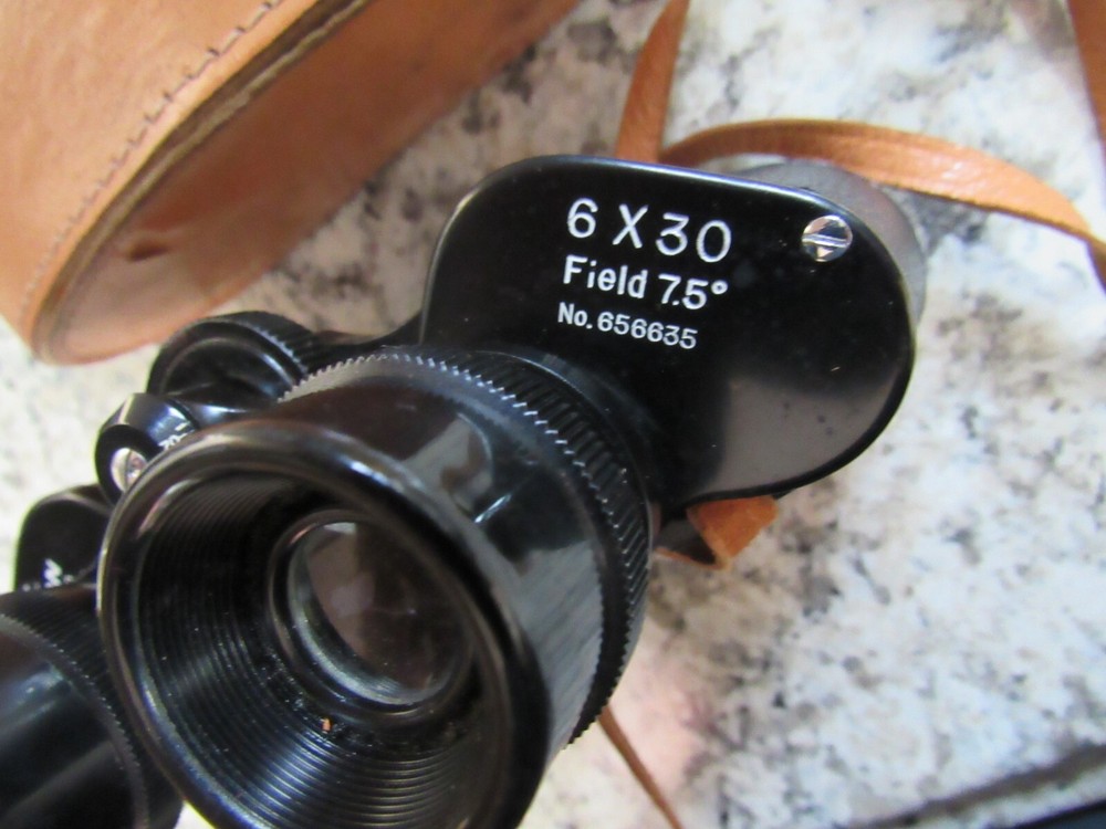 VINTAGE Vernon leather Binoculars/ Case Blk GOOD CONDITION