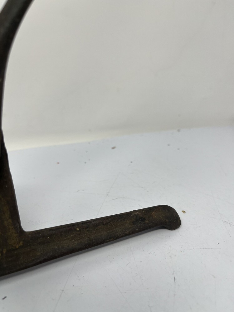 The Sheehan Mfg. Co. Tom Thumb Rivet Tool Pat. Applied for